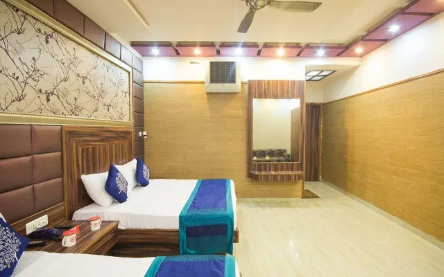 OYO 2353 Hotel Deep