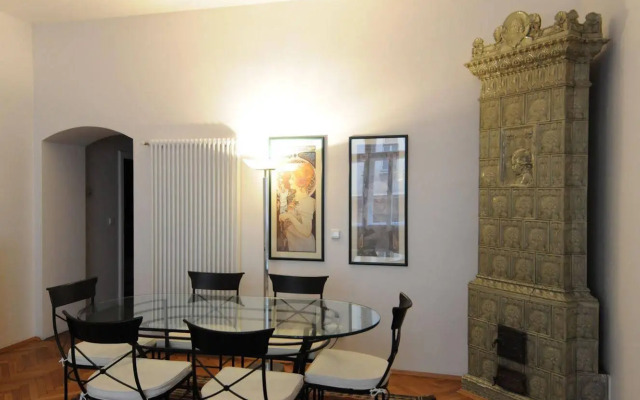 PVH Charming Flats Odboru