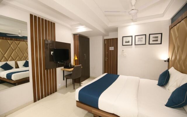 FabHotel Park Palace Mandvi