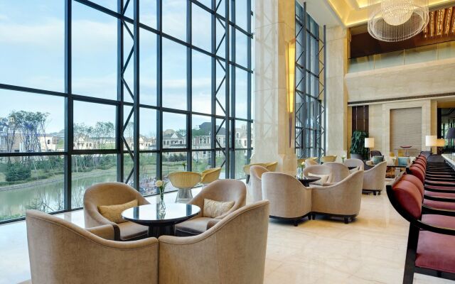 Sheraton Changchun Jingyuetan Hotel