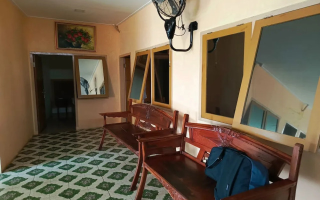 Adisa Homestay