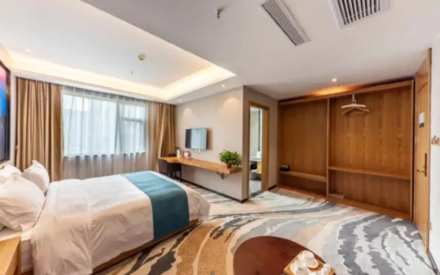 Ausotel Smart (Shiyan Railway Station)