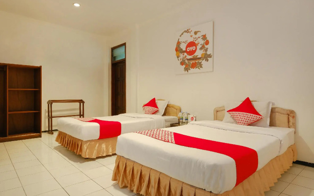 OYO 206 Hotel Candra Kirana