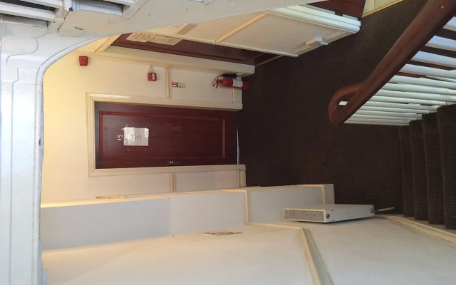 Shanks Guesthouse
