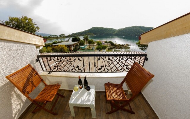 Sea Horse Beach Club