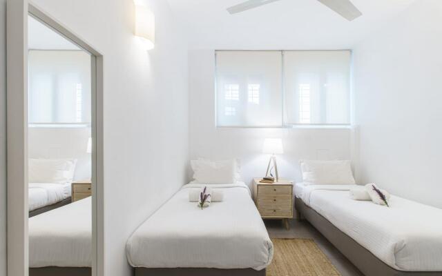 Art Pantheon Apartment (Three-Bedrooms)