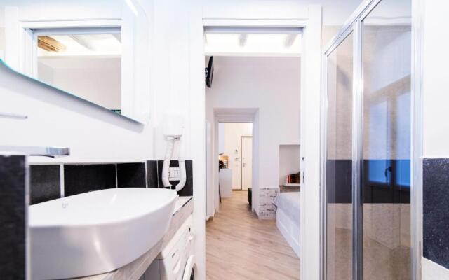 Urban Flat Via Diaz 105