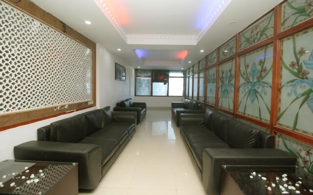 OYO 8241 Hotel Green Park