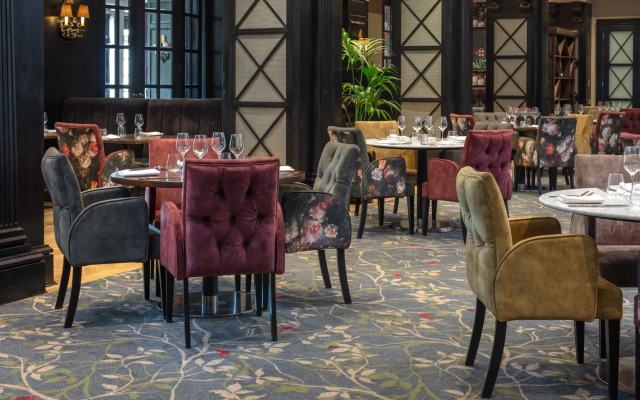 Oulton Hall Hotel, Spa & Golf Resort