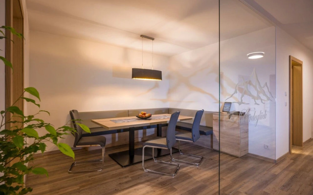 Aparthotel AlpTirol