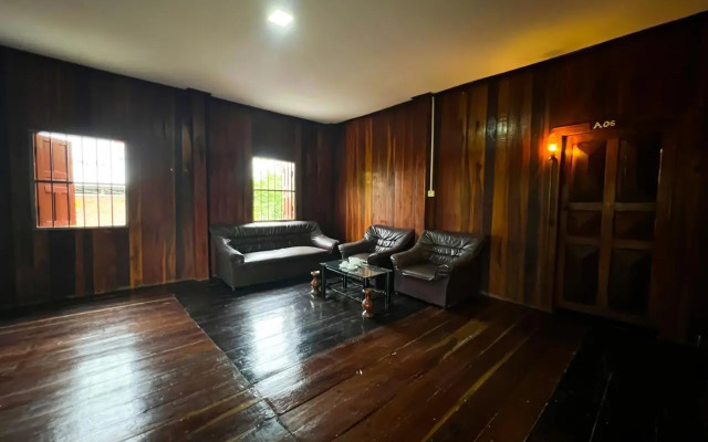 Lotus Blanc Homestay