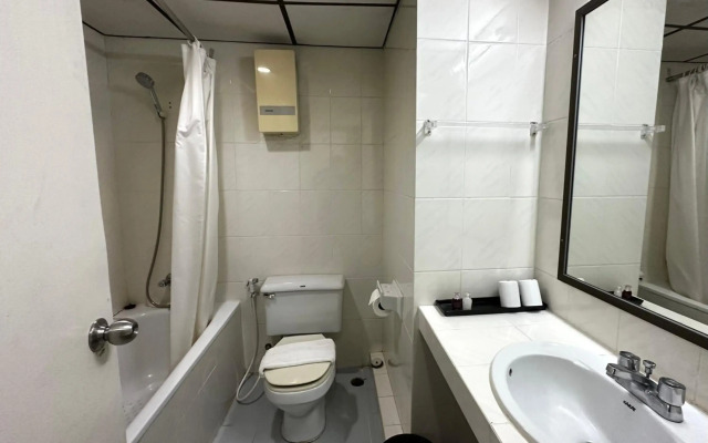 Garden Paradise Hotel & Serviced Apartment
