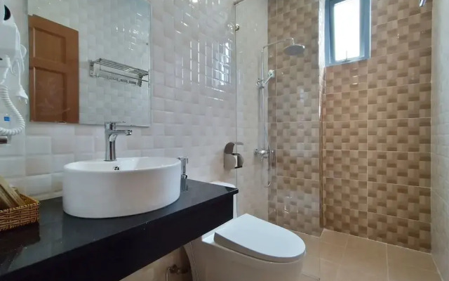 Oyo 841 Bao Hoang Hotel