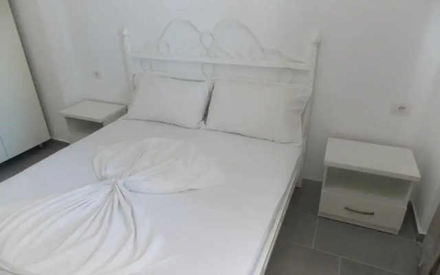 Santa Paola Hotel - In Sarandë (Kodrra)