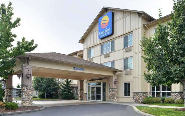 Comfort Inn & Suites McMinnville Wine Country