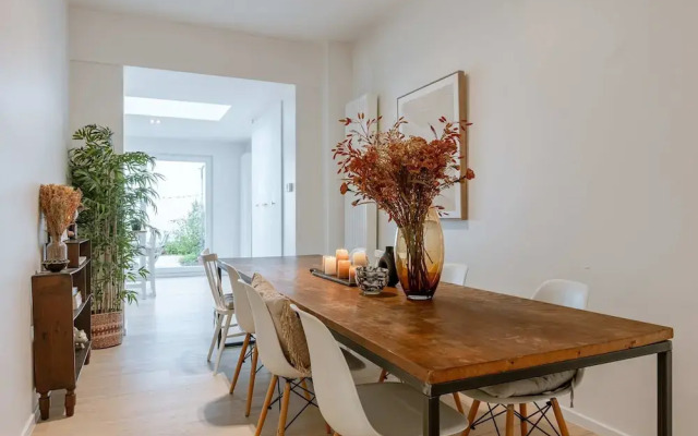 Charming Townhouse in Ghent Perfect for 6 Guests