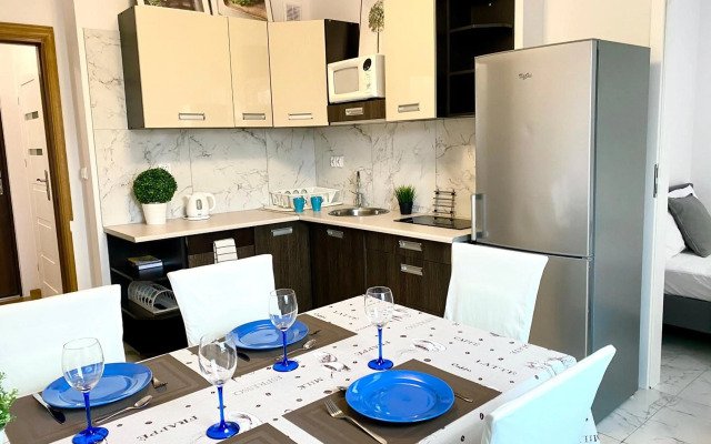 Center Warsaw - Apartmenty Jana Pawła II