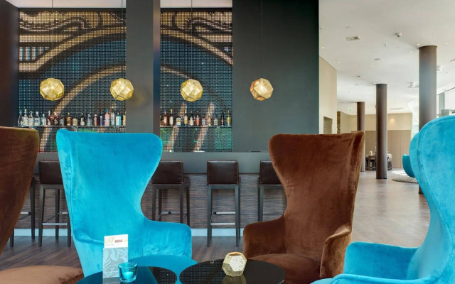 Motel One Köln-Altstadt