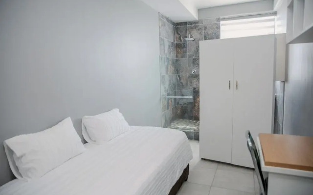 Glenada Hotel