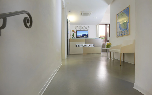 Santacroce Luxury Rooms
