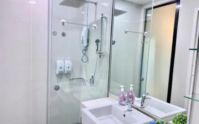 MidValley Southkey Mosaic 6-9pax Netflix-SmartTV70inch – Bathroom – Johor Bahru