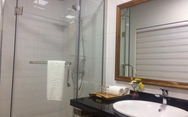 The Micro Hostel Mt Emei