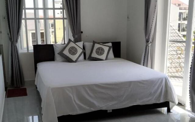 Happy Monkey Hostel