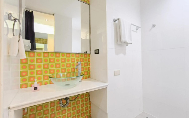 Khaosan Palace Hotel