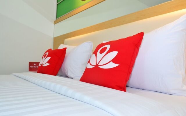 ZEN Rooms Basic Kedung Sari Wonorejo