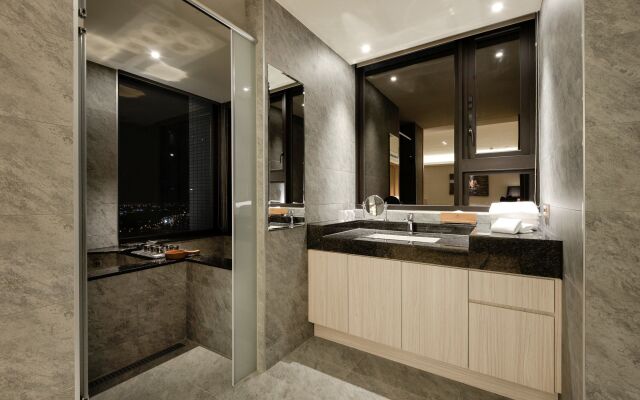 Cuncyue Hot Spring Resort