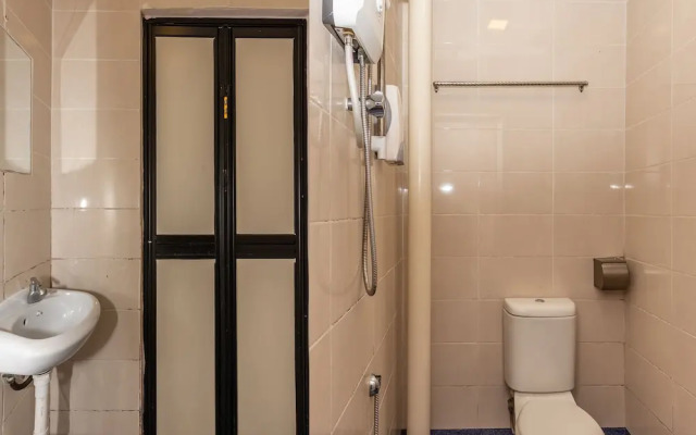 OYO 954 Sweet Memories Hotel