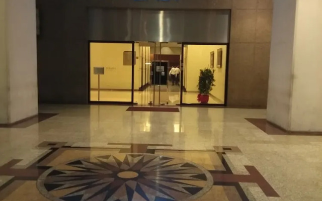 SM service suite Times Square