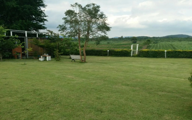 Les Collines Resort