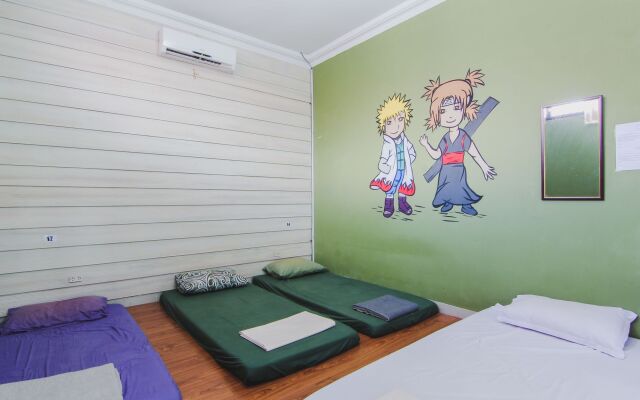 Super OYO Collection O 1061 Aliya Homestay