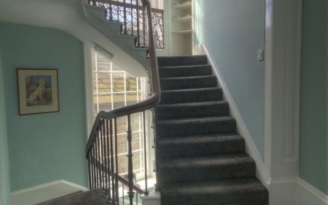 Skeldale House