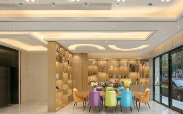 Yahao Garden Hotel (Shenzhen International Convention and Exhibition Center)