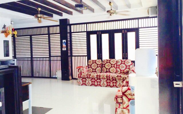 The Bird Cage Patong Guesthouse