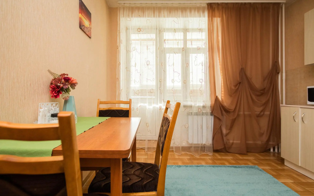 HomeHotel (ХоумХотел) на улице Краснодонцев 19 корпус 1