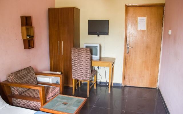 Allonze Hotel