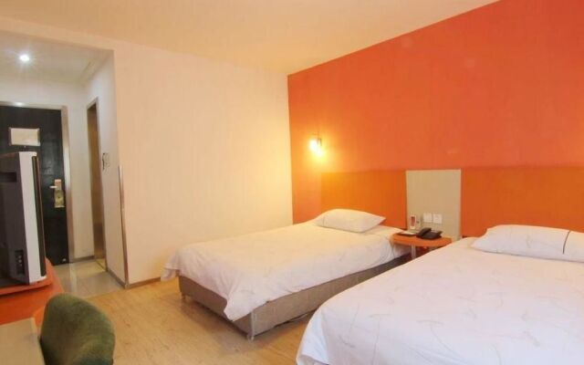 Motel 168 Shanghai Changping Road Metro Station Branch