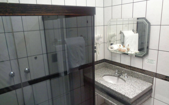 Rio Claro Plaza Hotel