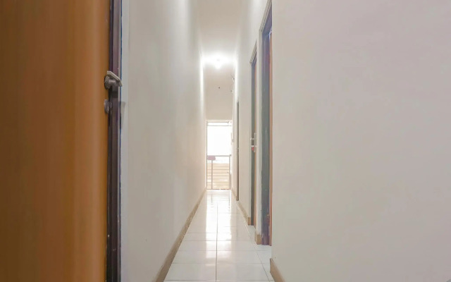 OYO 90338 Rumah Yasmin Syariah