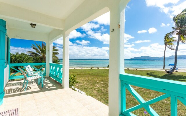 Coralito Bay Suites & Villas