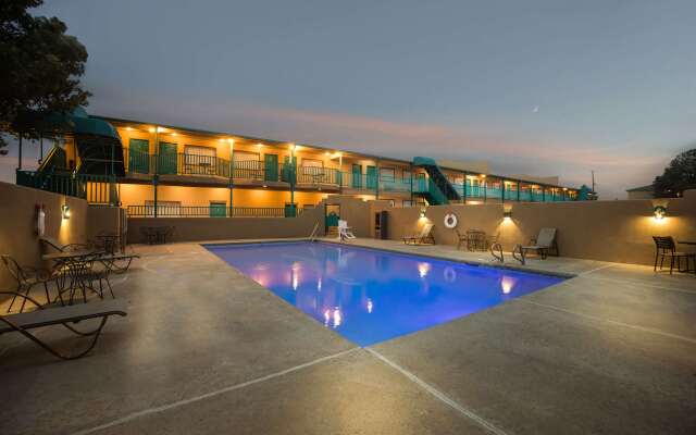 Best Western Kokopelli Lodge