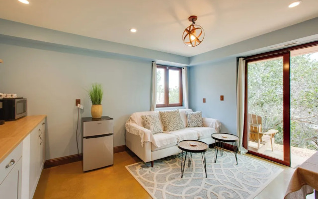 Lovely Belmont Apartment w/ Stunning Views!