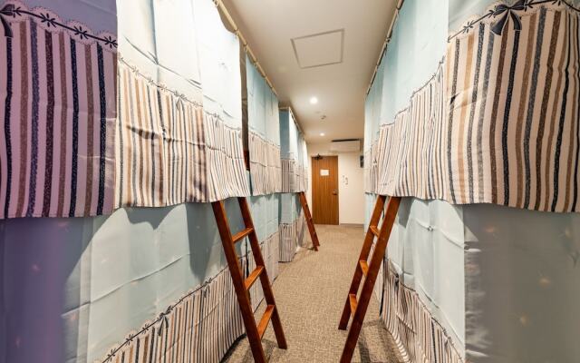 Nikko Inn Minamisenba - Hostel