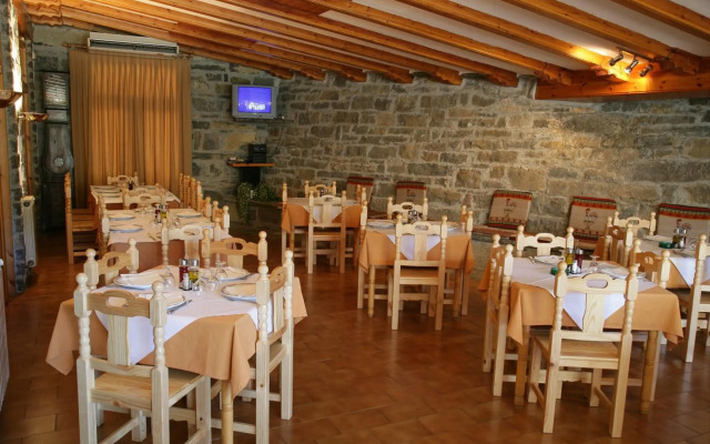 Hotel Mesón de L'Ainsa