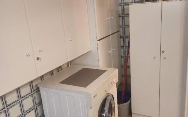 Comfortable apartment 100m from the sea