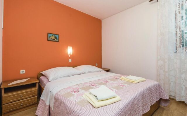 Stunning Home in Kampor With Wifi and 2 Bedrooms