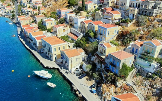 Pitini Sevasti house